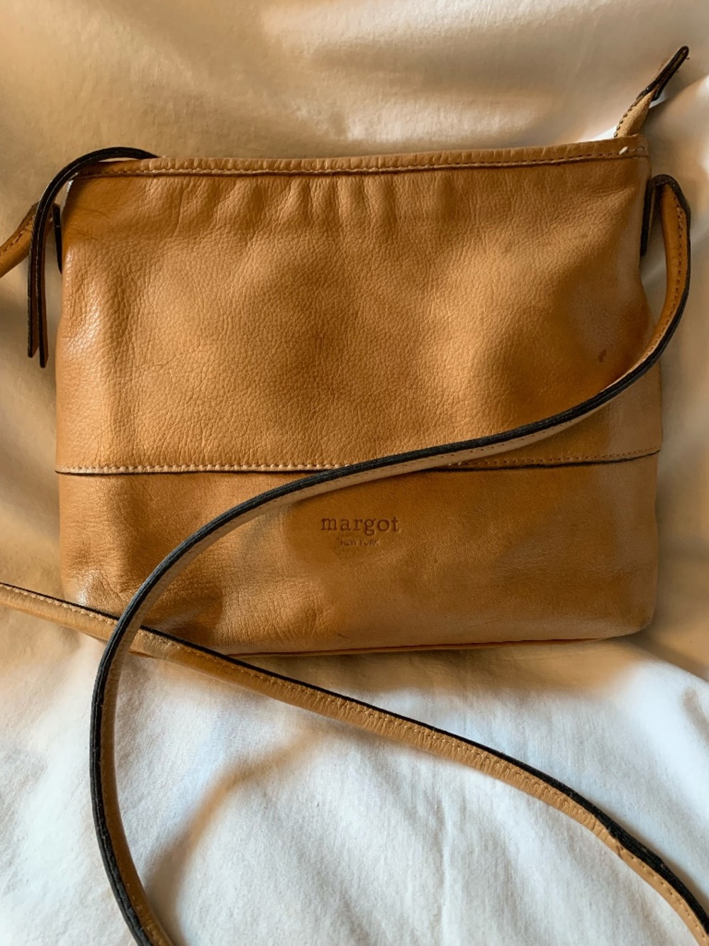 Margot New York genuine leather 'Derby Crossbody' bag/purse